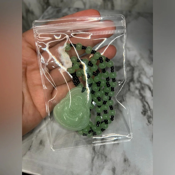 JADE  light Green Hand Carved Maitreya Buddah Pendant Necklace - Picture 7 of 8